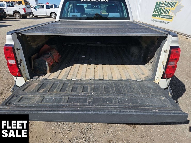 2015-chevrolet-silverado-1500-image-15