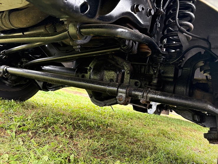 2015-ford-f550-image-75