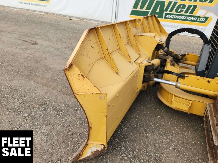 2016-deere-450j-image-24