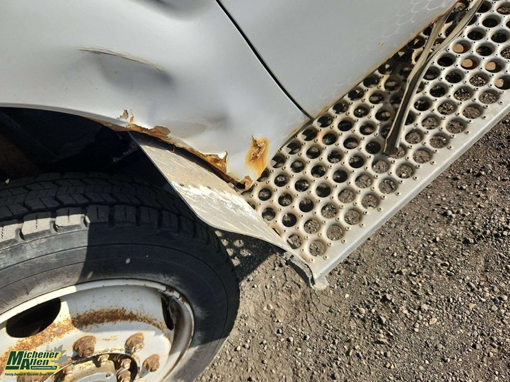 2013-ford-f350-image-51