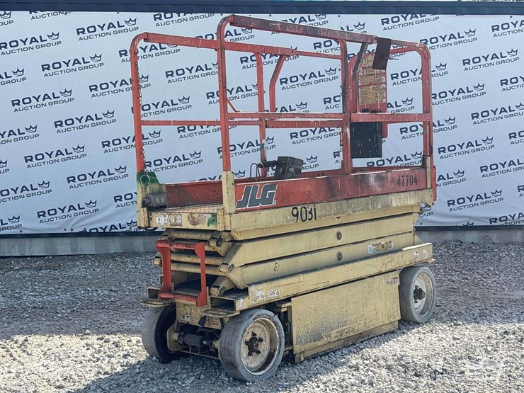 1998-jlg-2032e2-image-1