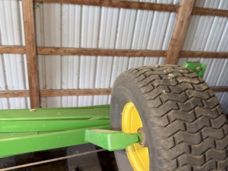 2013-john-deere-db60-image-59