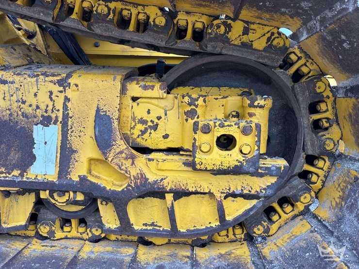 2023-komatsu-d61pxi-24-image-38