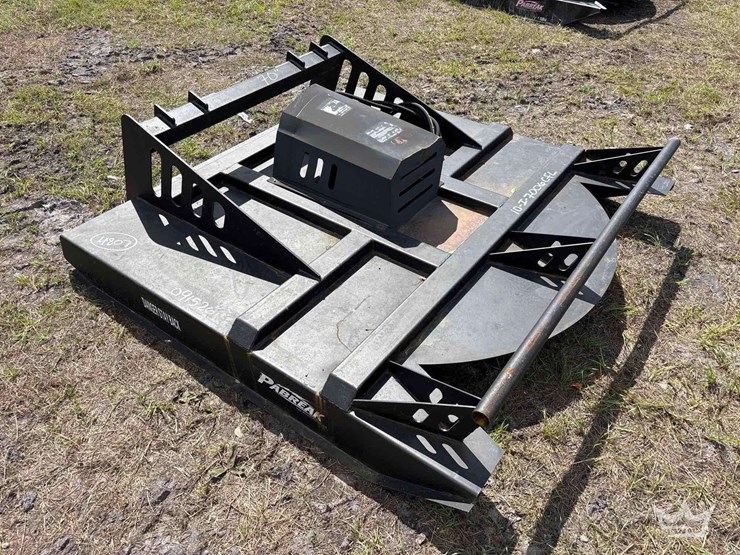 70in-hydraulic-brush-cutter-skid-steer-attachment-image-2