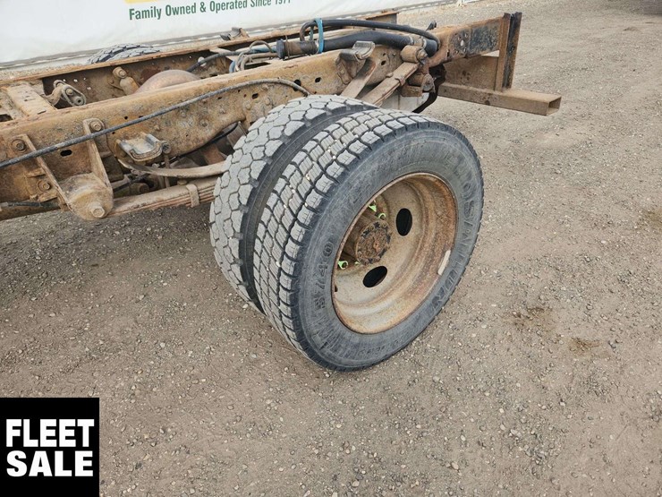 2002-ford-f450-image-10