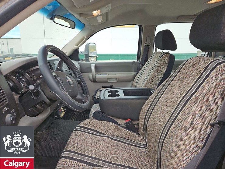 2009-gmc-sierra-2500hd-image-13