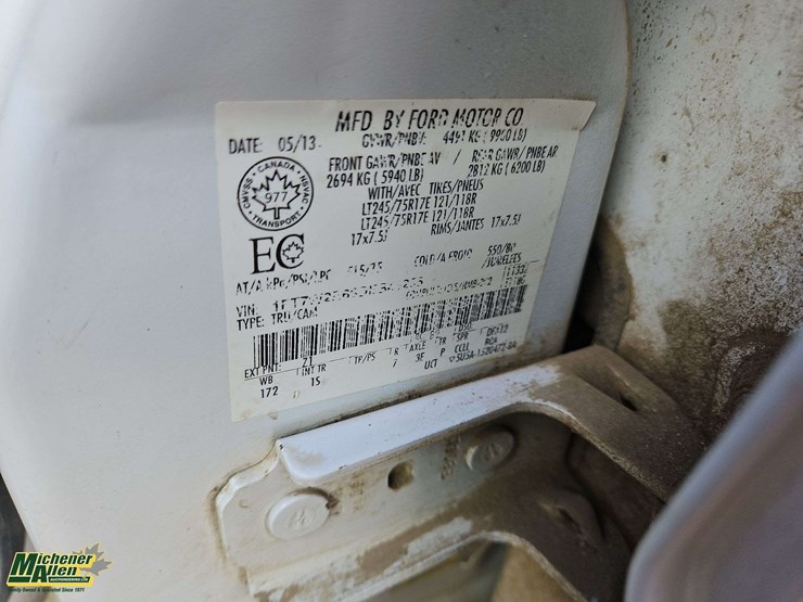 2013-ford-f250-image-38