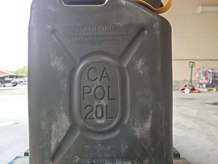 4-20l-diesel-fuel-cans-image-5