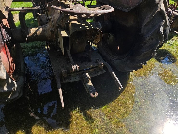 #2526-•-1935-case-cc-tractor-image-15