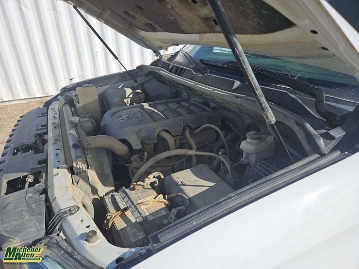 2019-toyota-tundra-image-28