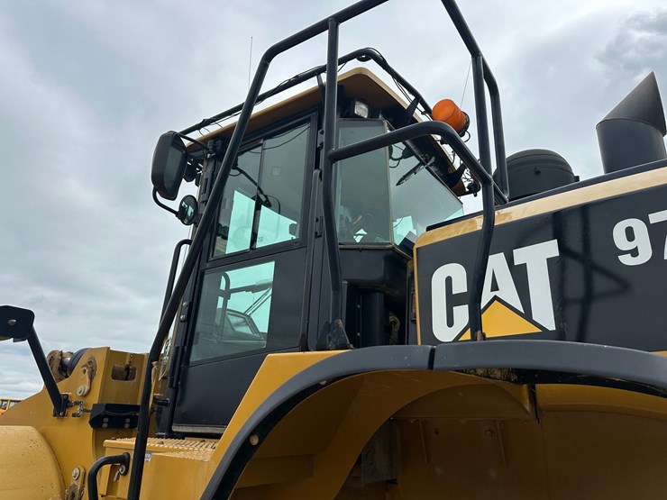 2014-caterpillar-972k-image-18
