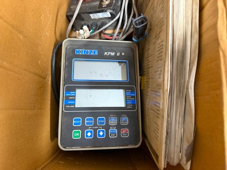 1999-kinze-2000-image-47