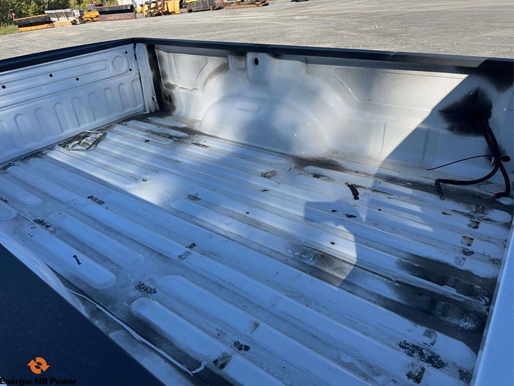 2018-ram-3500-slt-image-15