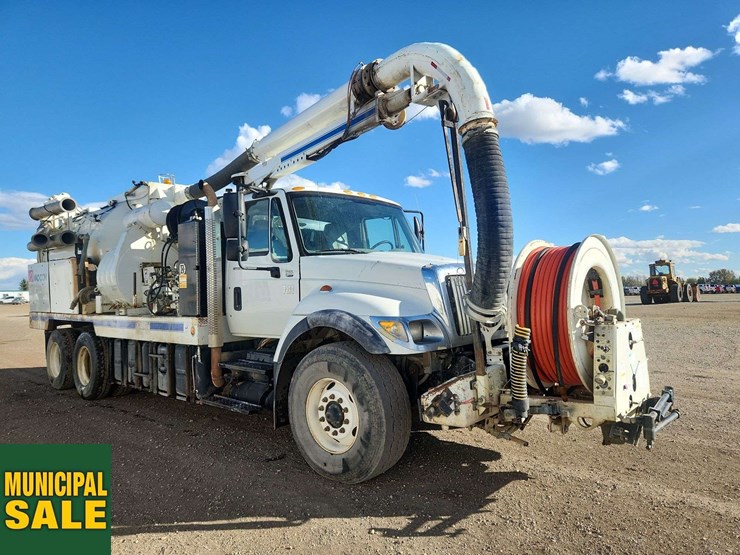 2007-international-workstar-7500-image-2