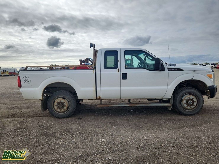 2011-ford-f250-image-7