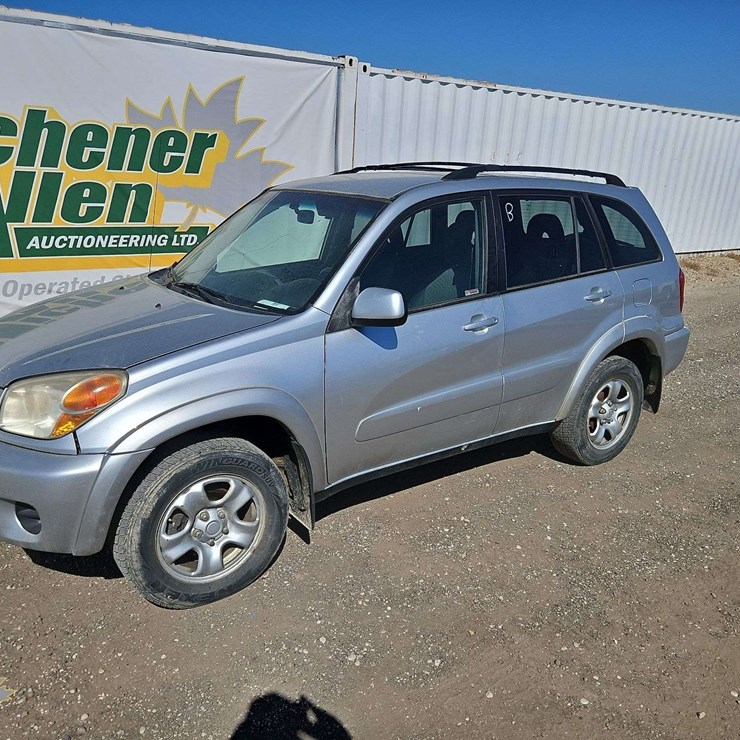 2004 TOYOTA RAV4