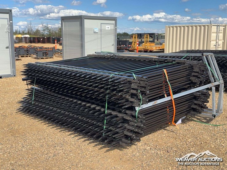 qty-of-(24)-10-ft.-galvanized-steel-fence-image-1