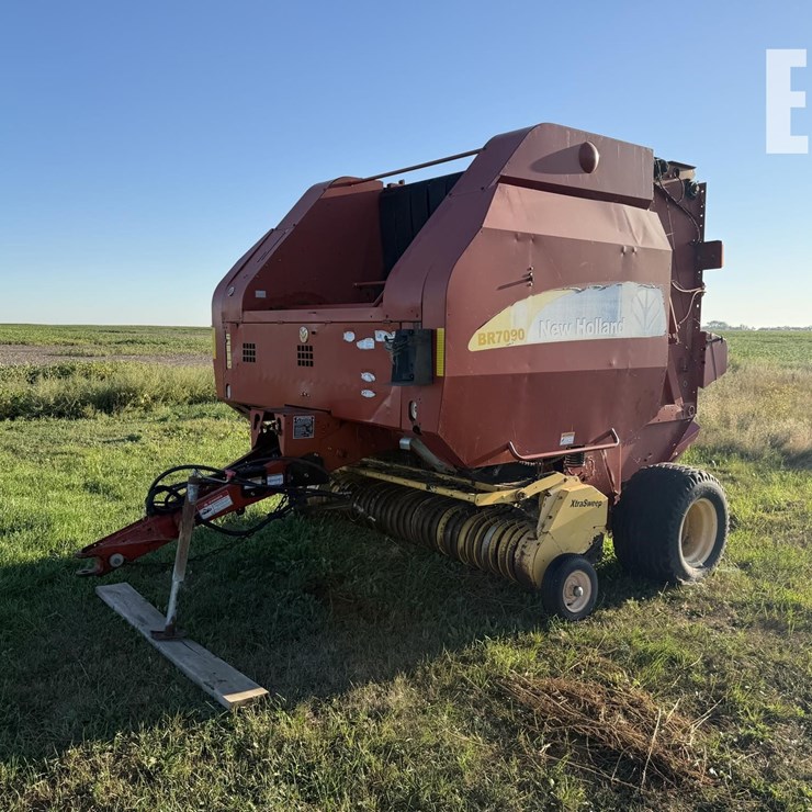 2008 NEW HOLLAND BR7090