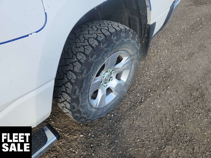 2020-dodge-1500-image-10