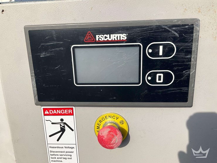 fs-curtis-125psi-air-compressor-image-6