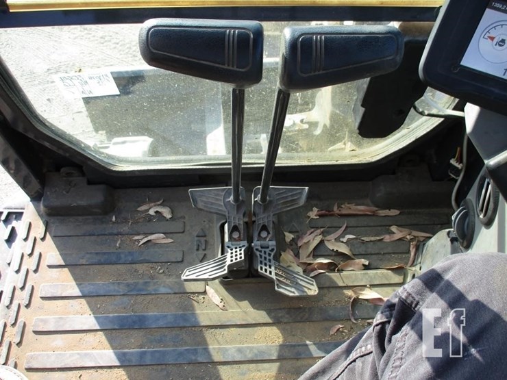 2022-bobcat-e60-image-14