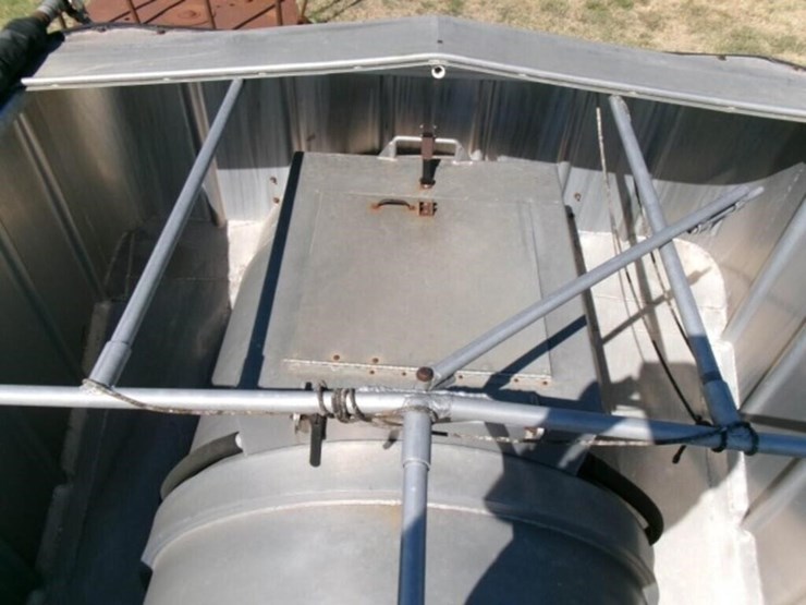 combo-trailer,-grain-&-liquid-image-13