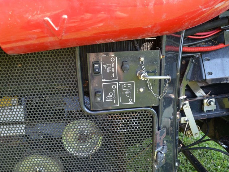 case-ih-8120-image-25
