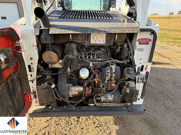 2018-bobcat-s570-image-14
