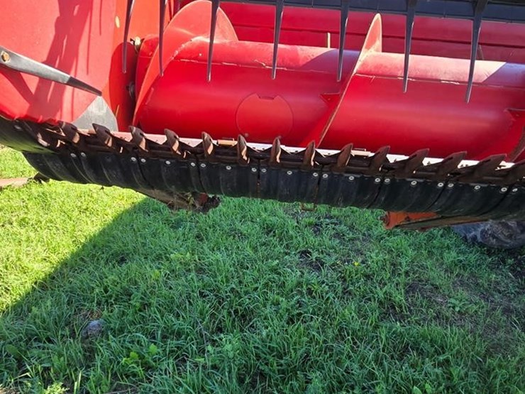 2011-case-ih-3020-image-14