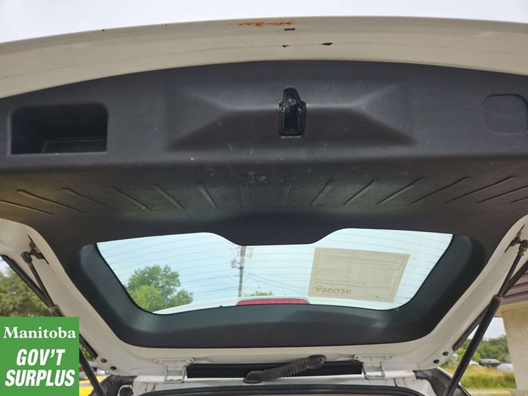 2016-chevrolet-equinox-image-35