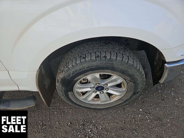 2020-ford-f150-image-12