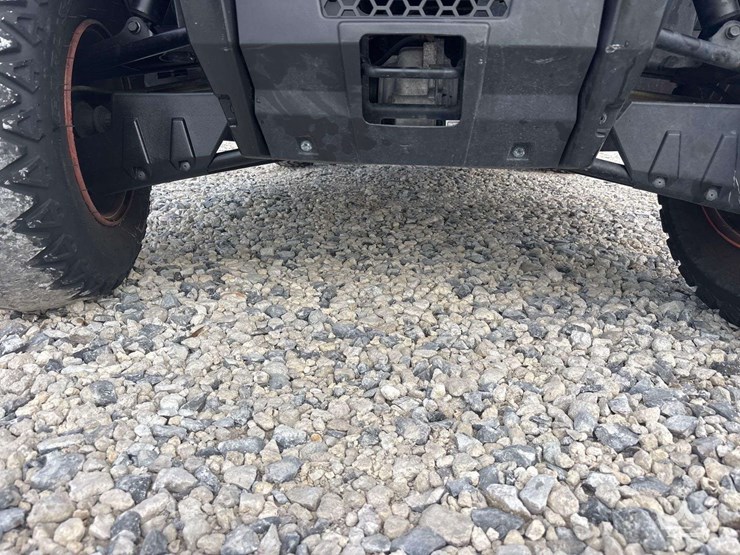 2017-bobcat-4x4-gas-utility-cart-image-16