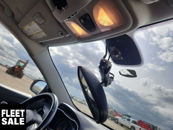 2020-jeep-cherokee-image-33