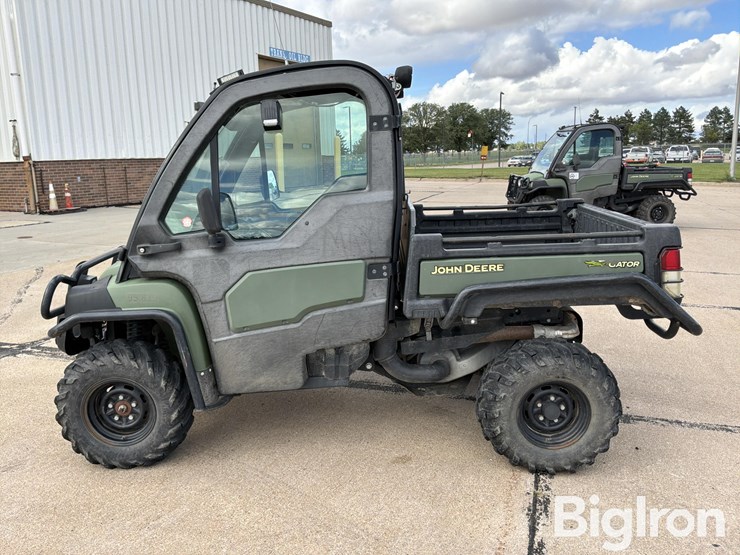 2016-john-deere-gator-image-8