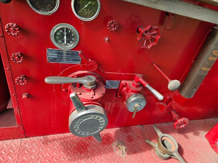 #2514-•-1947-gmc-ec-303-fire-truck-image-28