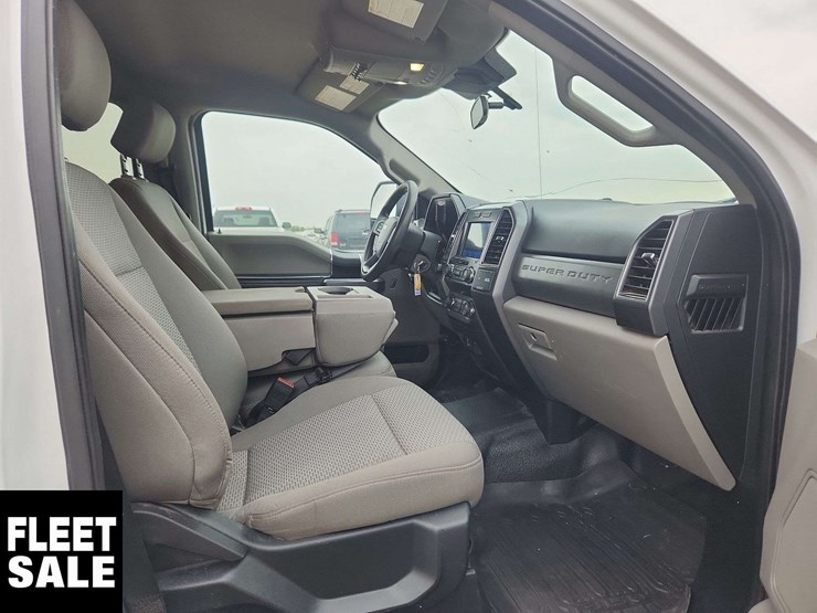 2021-ford-f250-image-17