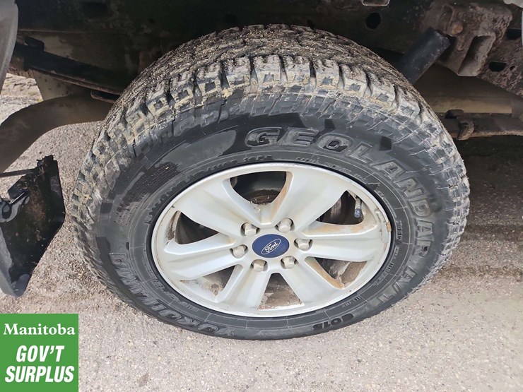 2015-ford-6.5-ft-image-12