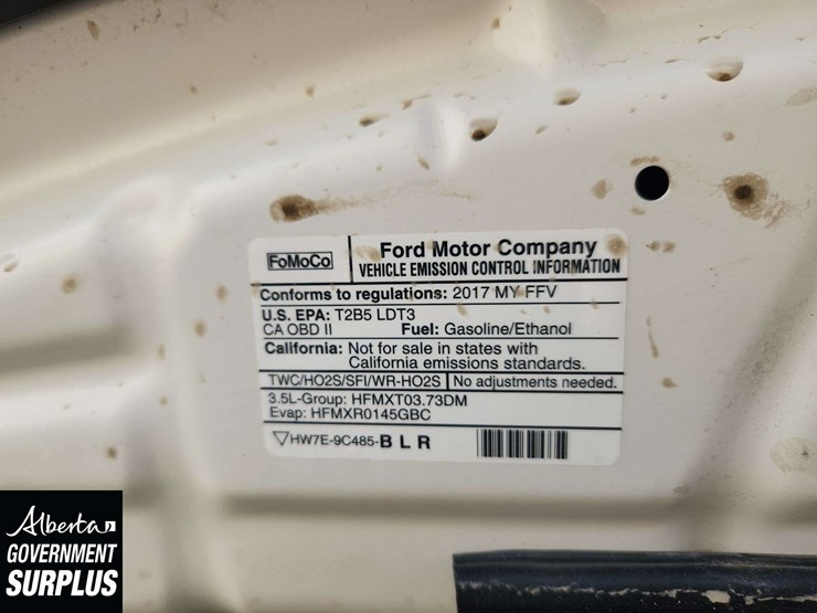 2017-ford-explorer-image-33
