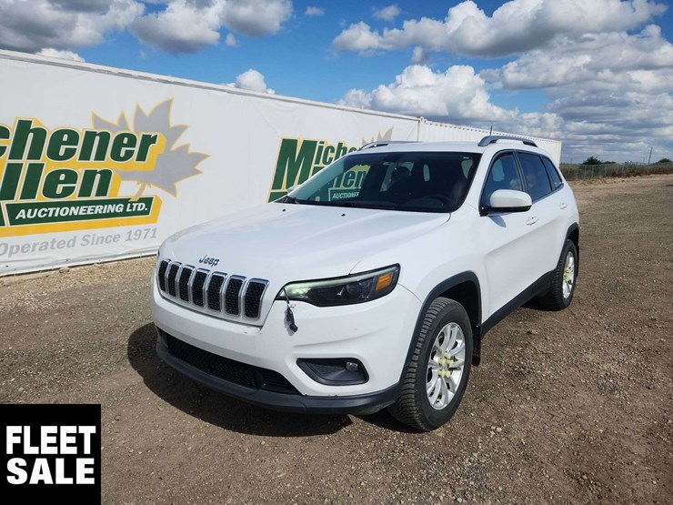 2020-jeep-cherokee-image-1