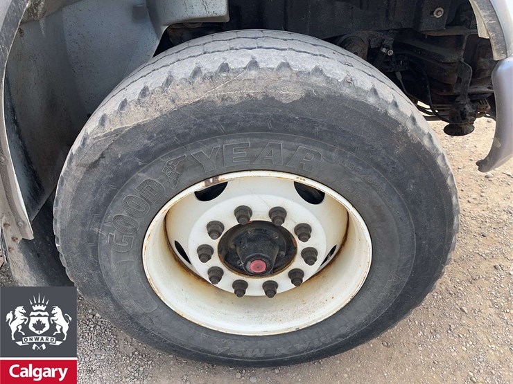 2019-international-workstar-7400-image-12