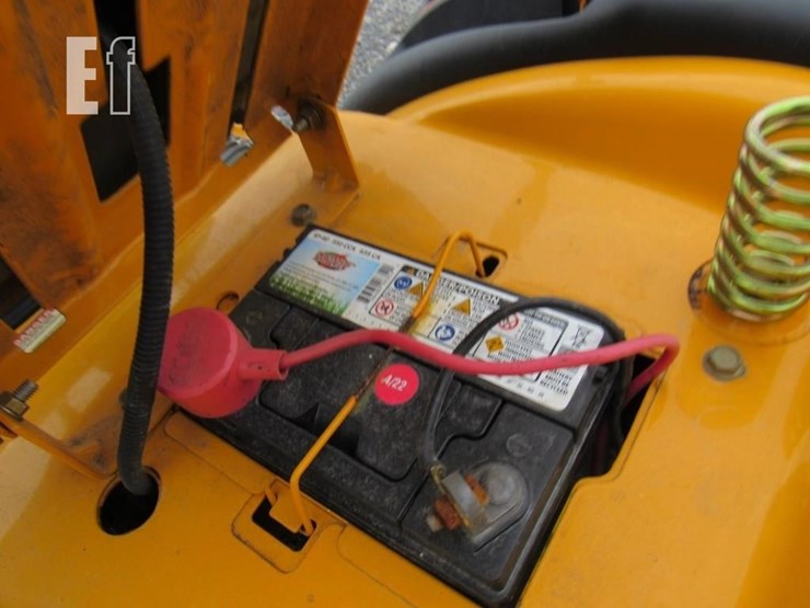 cub-cadet-ltx1042-image-4