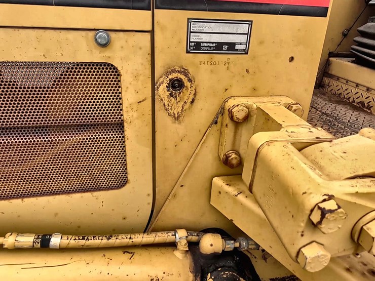 caterpillar-d3c-xl-image-23