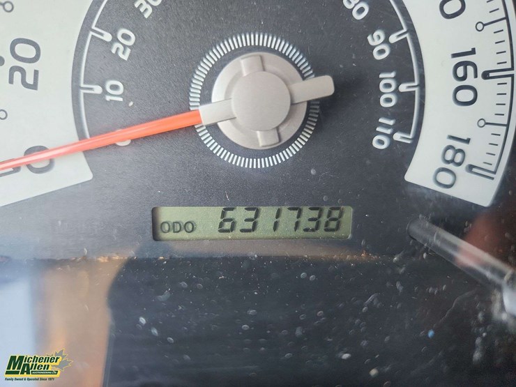 2007-toyota-fj-cruiser-image-25