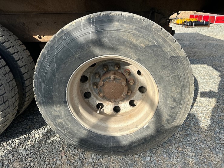 1994-mack-cl713-image-77