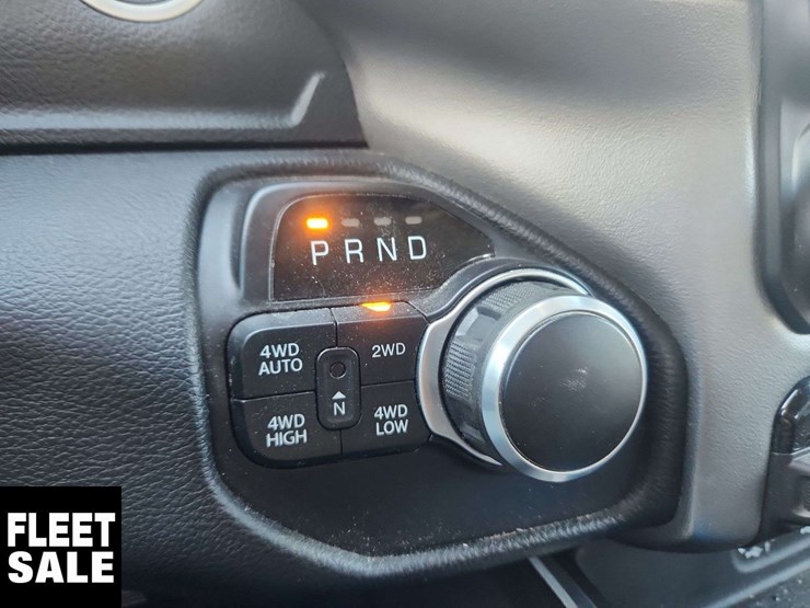 2020-dodge-1500-image-23