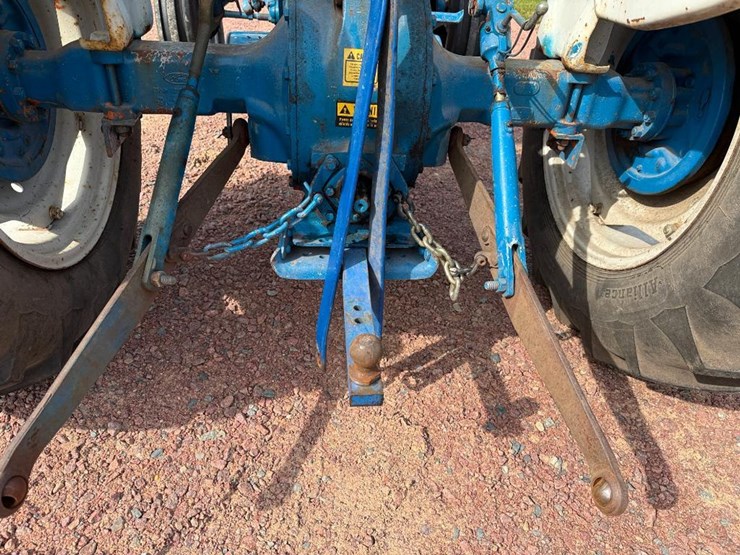 ford-3600-image-18