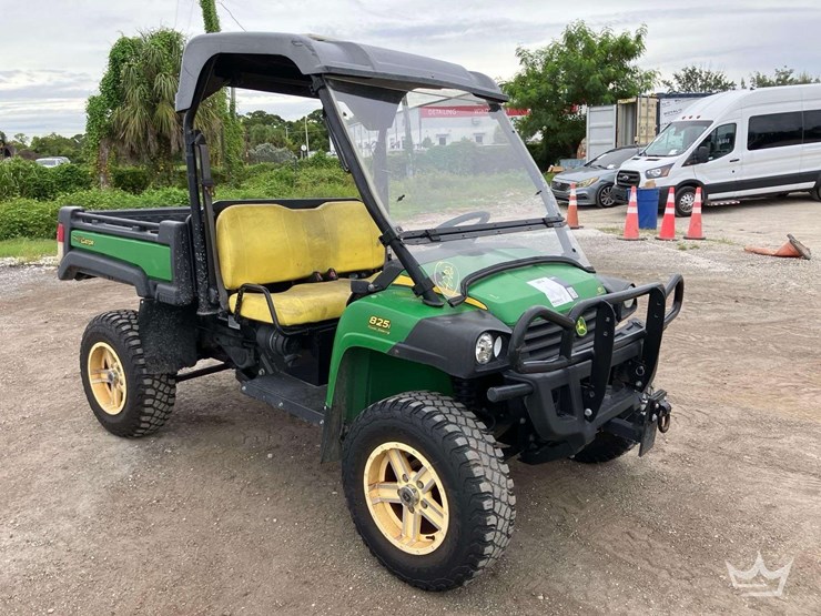 2016-john-deere-gator-image-2