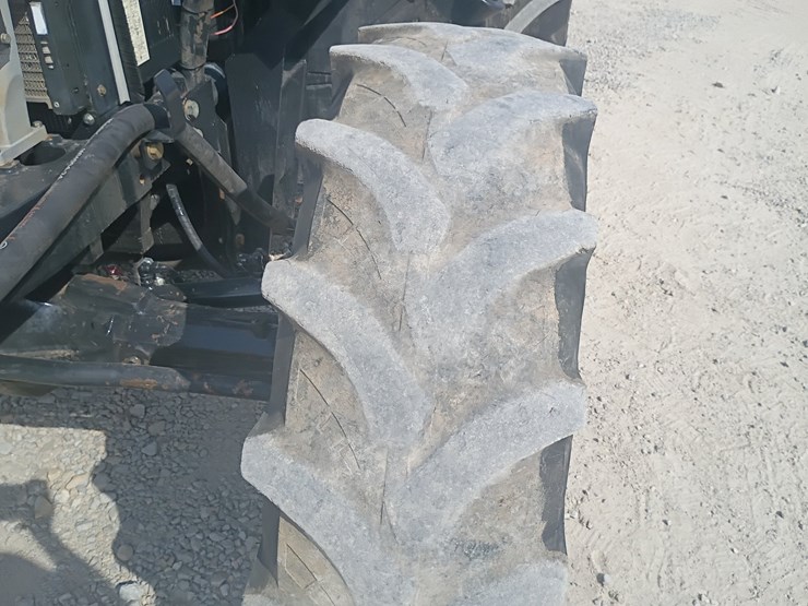 2021-new-holland-ts6.110-image-78