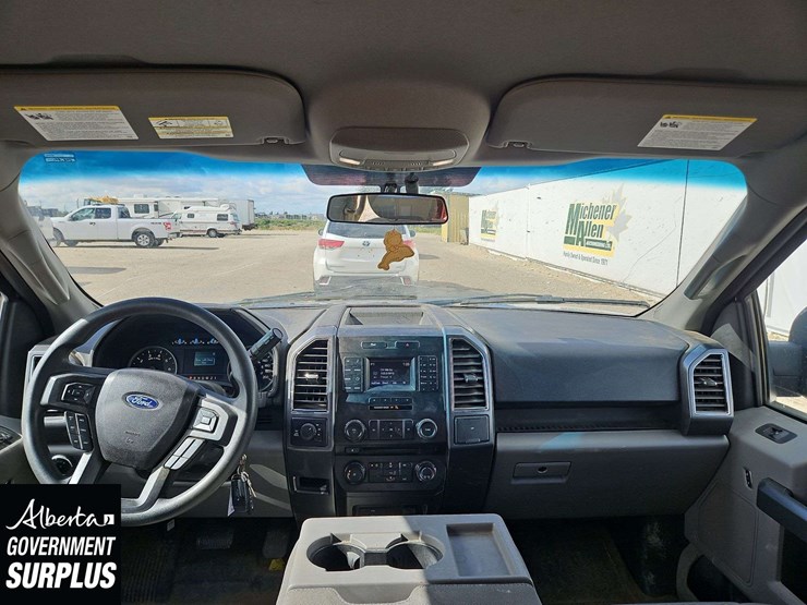 2017-ford-f150-image-18