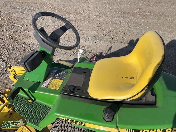 john-deere-f525-image-12